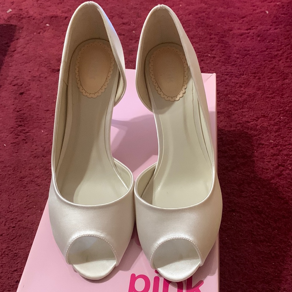 Pink Inc Sunshine Open Toed Pump